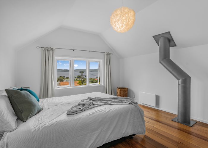  at 5 Manuka Terrace, Eastbourne, Lower Hutt