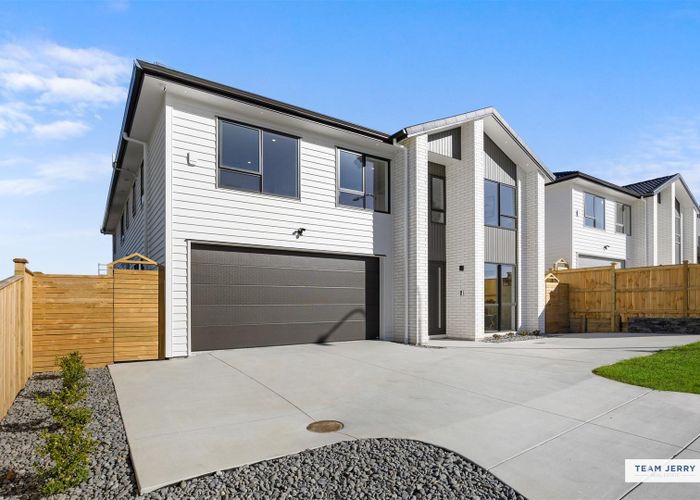  at 5 Golfwell Road, Flat Bush, Manukau City, Auckland