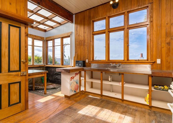  at 73 Canongate, Dunedin Central, Dunedin