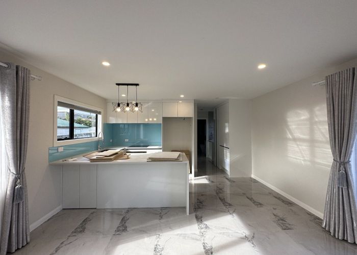  at 9 Dunstan Place, Otara, Auckland