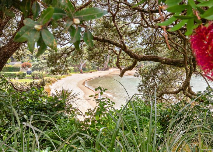  at 9 Tainui Road, Waiuku