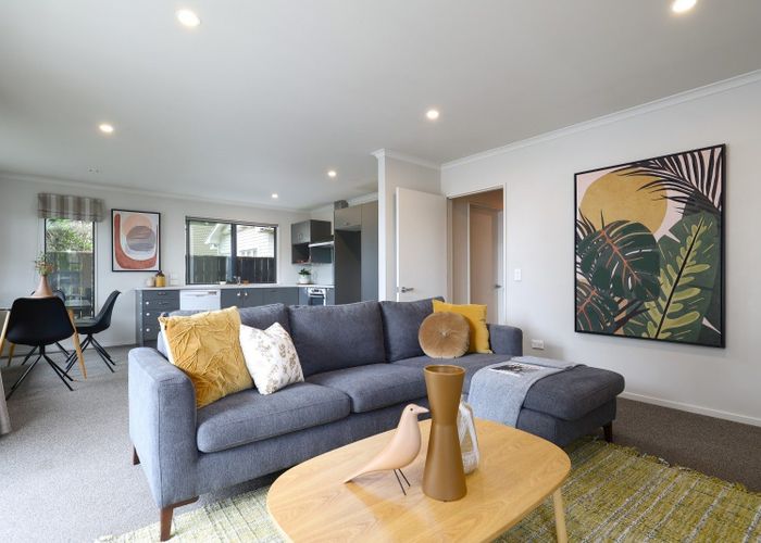  at 363 Lower Queen Street, Richmond