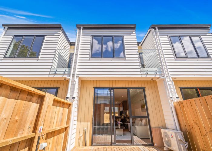  at Lot 5/15 Normandy Place, Henderson, Waitakere City, Auckland