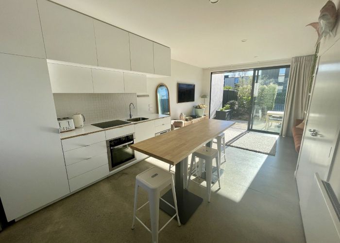  at 437C Jackson Street, Petone, Lower Hutt, Wellington
