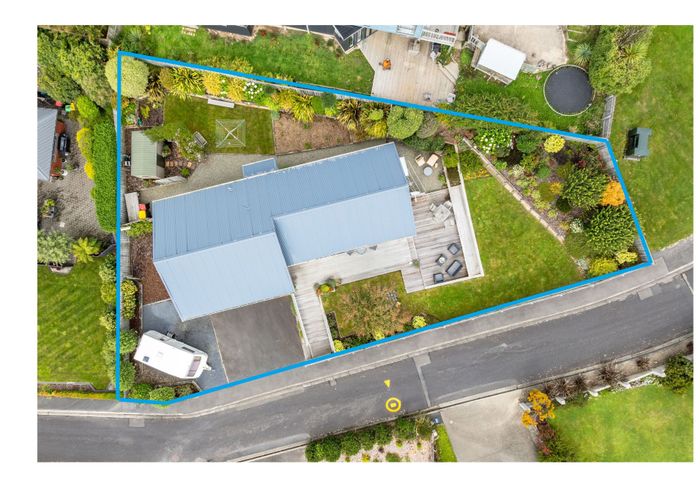 at 10 Sretlaw Place, Glenross, Dunedin, Otago