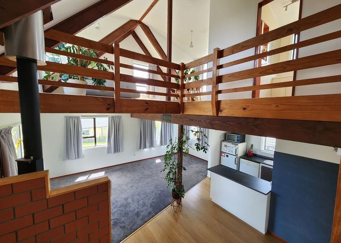  at 1 Lindis Close, Kelson, Lower Hutt, Wellington