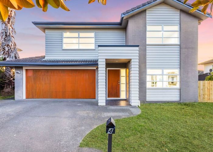  at 4 Stonebrooke Lane, Flat Bush, Auckland
