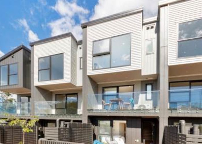  at 7/26 Buscomb Avenue, Henderson, Auckland