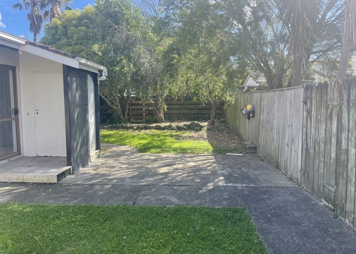  at 5/23 Aranui Road, Mount Wellington, Auckland