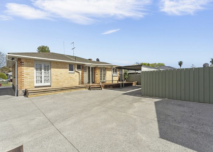  at 9 & 9A Pandora Place, Pakuranga, Manukau City, Auckland