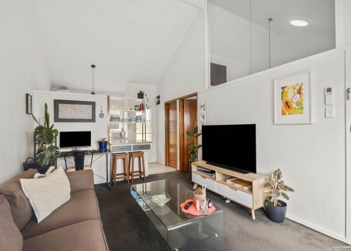  at 5/53 Margan Avenue, New Lynn, Waitakere City, Auckland