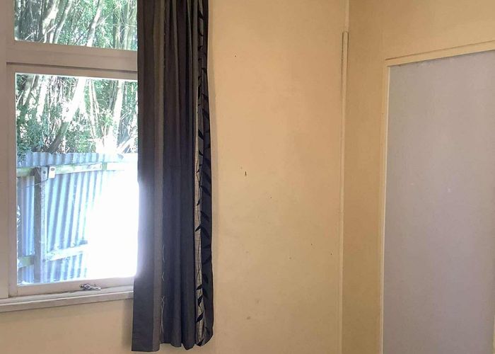  at 2b/15 West Coast Road, Yaldhurst , Christchurch City, Canterbury