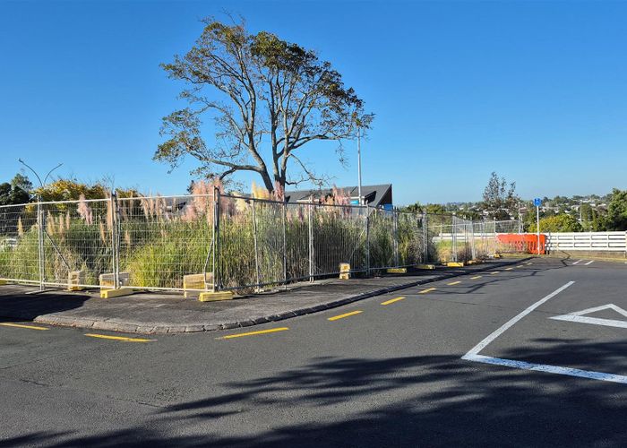  at 16 Fencible Drive, Howick, Manukau City, Auckland