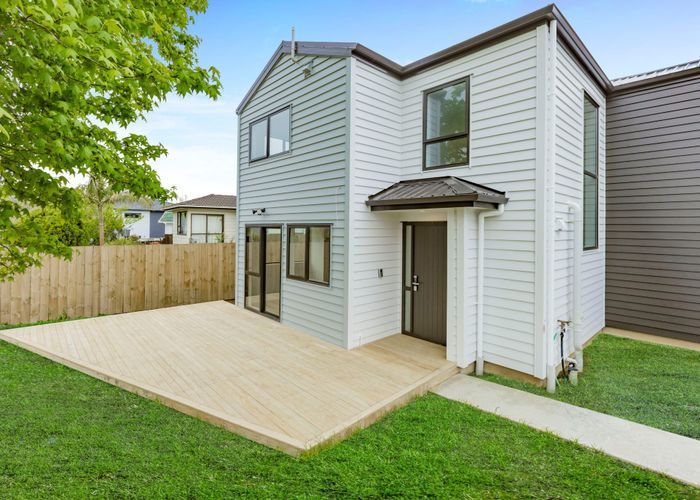  at Lot 2/8 Starling Place, Ranui, Waitakere City, Auckland