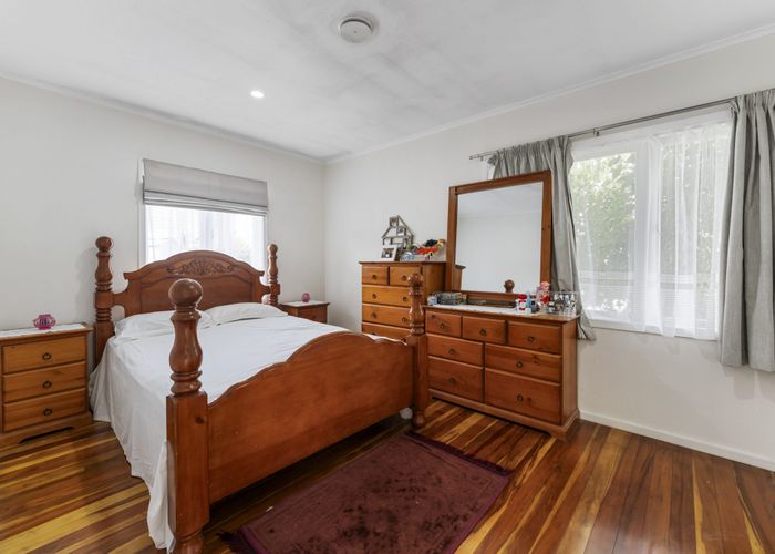  at 107 Taylor Road, Mangere Bridge, Manukau City, Auckland