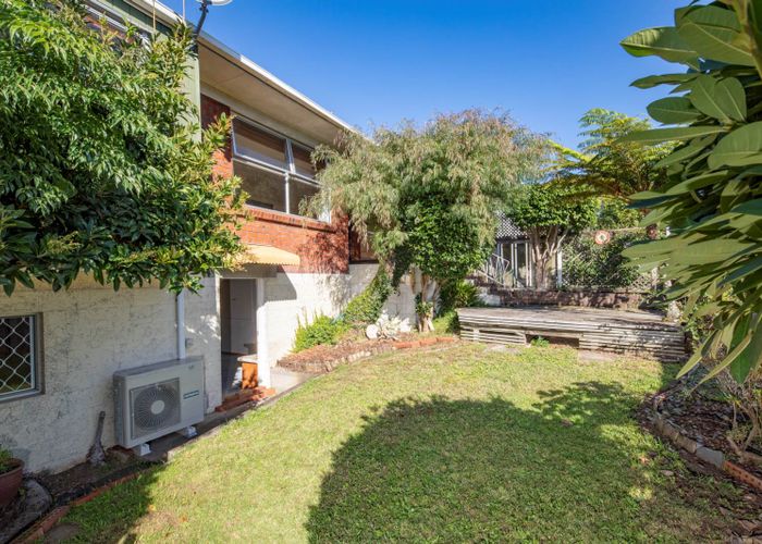  at 4/33 Tawhiri Road, One Tree Hill, Auckland