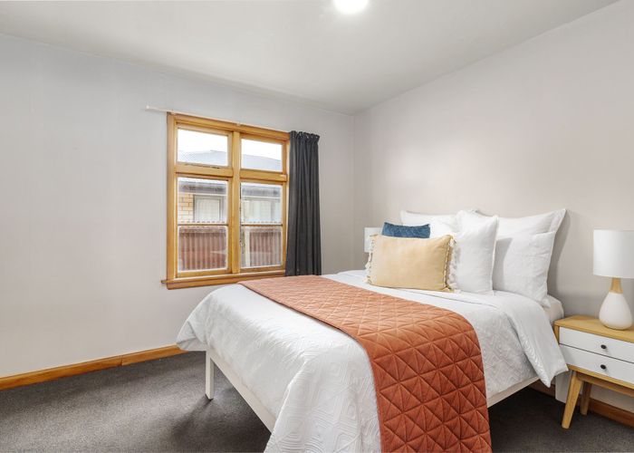  at 90 Northcote Road, Northcote, Christchurch
