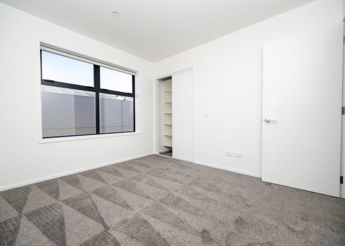  at 8/330 Cashel Street, Christchurch Central, Christchurch