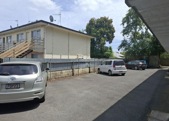  at 2/5 Kitchener Street, Claudelands, Hamilton, Waikato