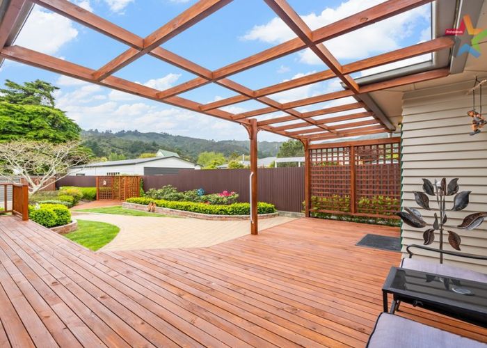  at 77 Glen Road, Stokes Valley, Lower Hutt