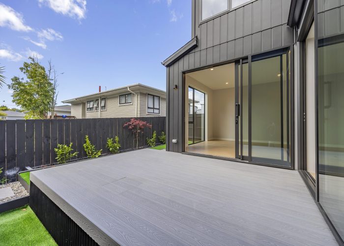  at Lot 9/7 Edgerton Road, Te Atatu Peninsula, Waitakere City, Auckland