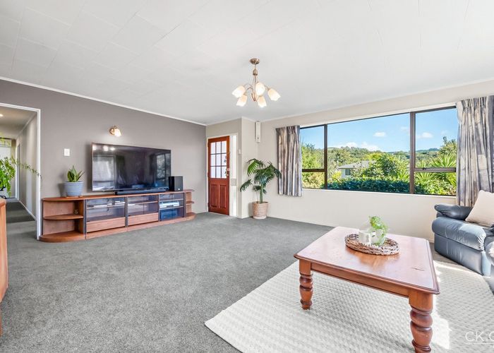  at 127 Gemstone Drive, Birchville, Upper Hutt, Wellington