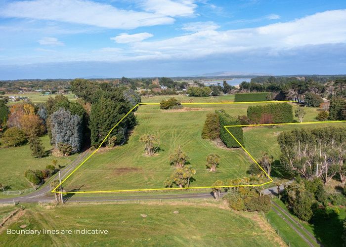  at 61 Otatara Road, Otatara