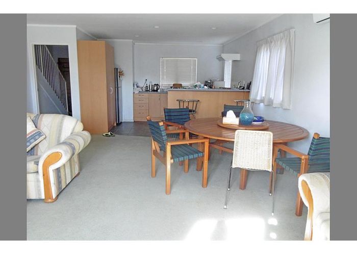  at 6/11 Harrison Road, Mount Wellington, Auckland