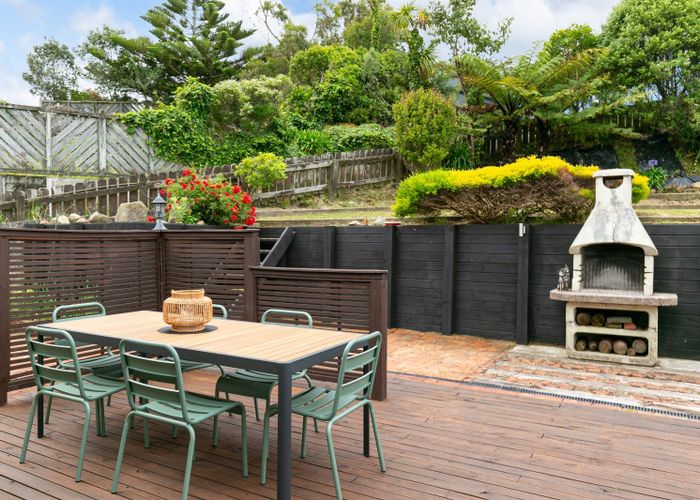 at 17 Cheltenham Terrace, Newlands, Wellington