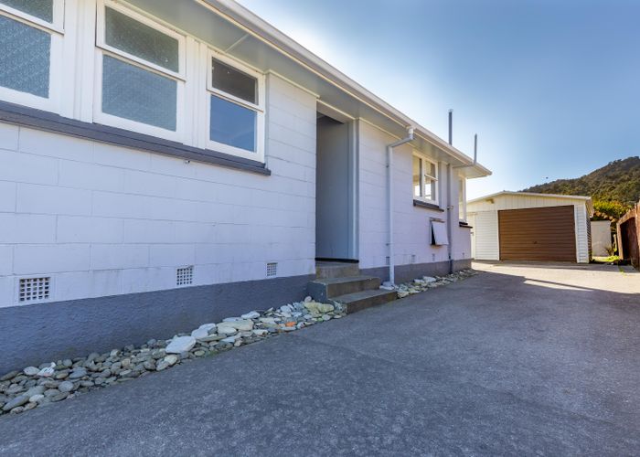  at 9 Wickes Street, Cobden, Greymouth