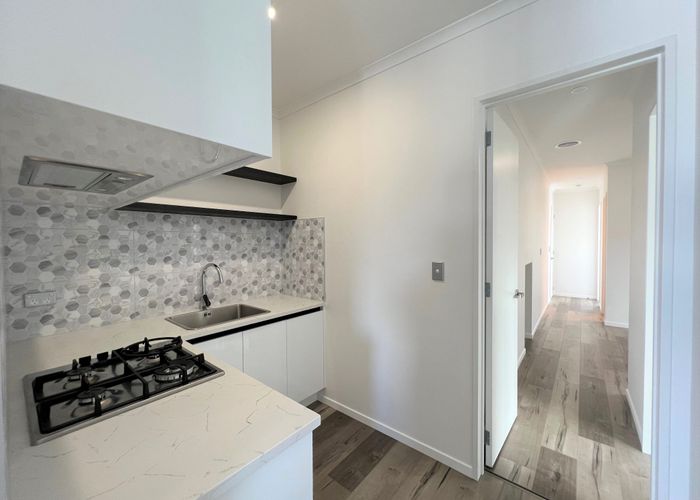  at 5 Barley Road, Flat Bush, Manukau City, Auckland