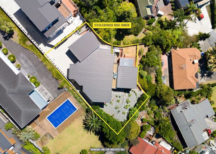  at 97B Bleakhouse Road, Mellons Bay, Manukau City, Auckland