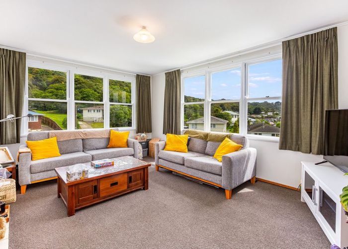  at 17 Aparangi Crescent, Elsdon, Porirua, Wellington