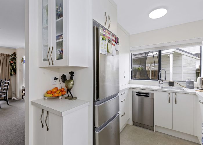  at 4/24 Mason Street, Moera, Lower Hutt, Wellington