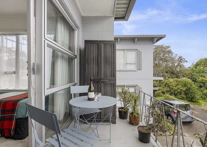  at 6/7 Begbie Place, Sandringham, Auckland