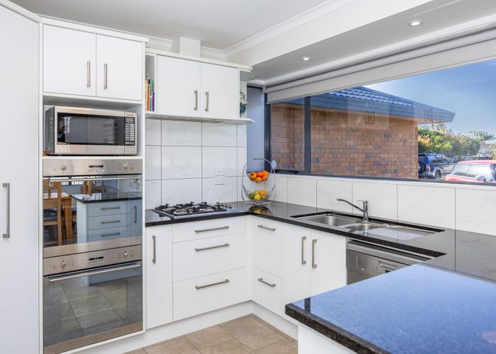  at 23 Waiwherowhero Drive, Saint Andrews, Hamilton, Waikato