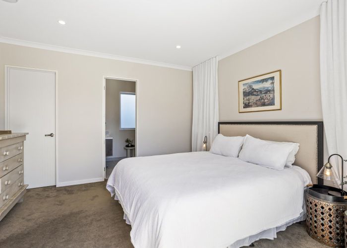  at 8 Vinistra Road, Kumeu, Rodney, Auckland