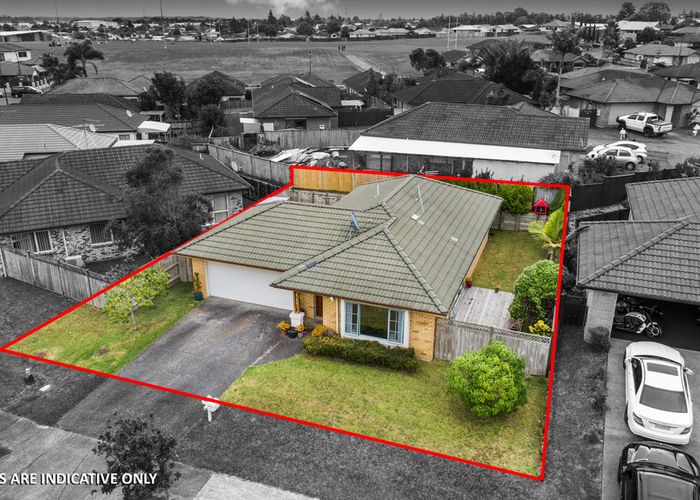  at 10 Ironstone Place, Randwick Park, Auckland