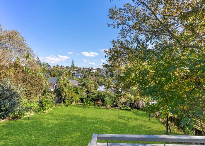  at 16 Mawson Avenue, Torbay, North Shore City, Auckland