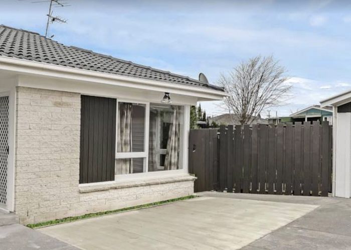 at 3/6 King Street, Papatoetoe, Auckland
