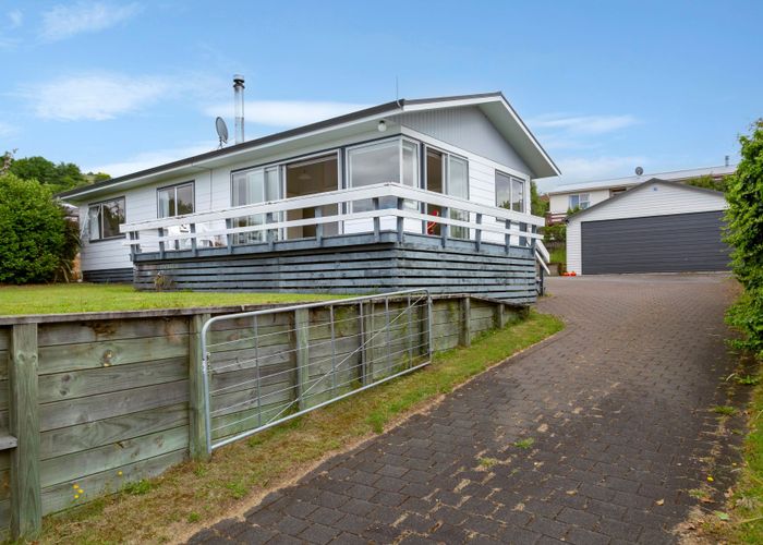  at 9 Kinder Street, Acacia Bay, Taupo