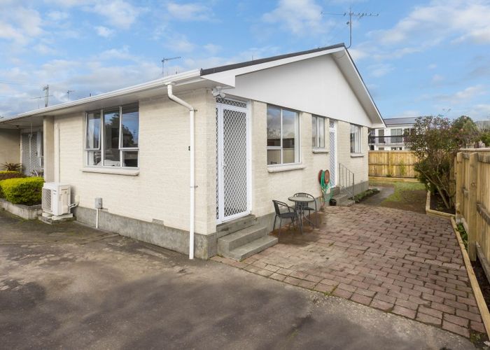  at 4/16 Riverbank Street, Ebdentown, Upper Hutt