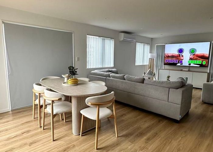  at 20A Edwards Avenue, Henderson, Waitakere City, Auckland