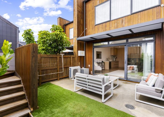  at 9 Hudson Bay Road, Hobsonville, Waitakere City, Auckland