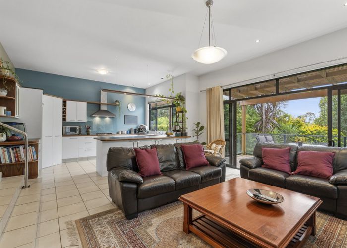  at 46 Rowesdale Drive, Ohauiti, Tauranga