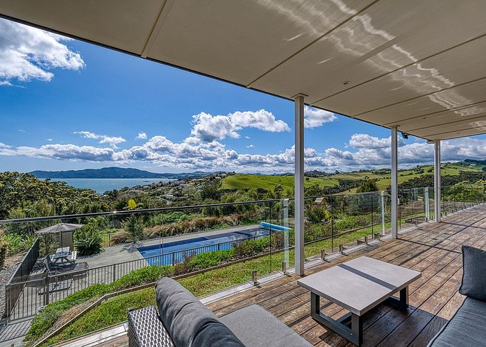 at 19 Sunrise Place, Cable Bay