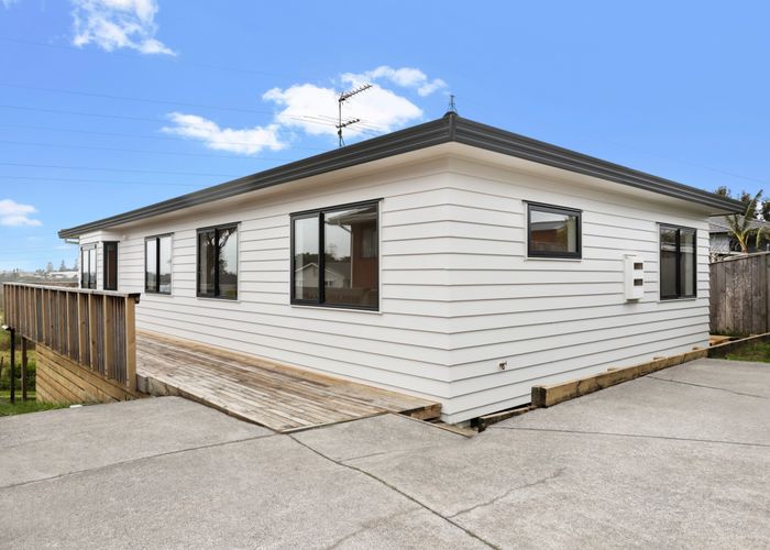  at 231 Hepburn Road, Glendene, Auckland