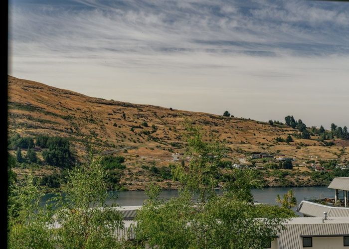 at 2/43 GOLDRIDGE WAY, FRANKTON RD, QUEENSTOWN