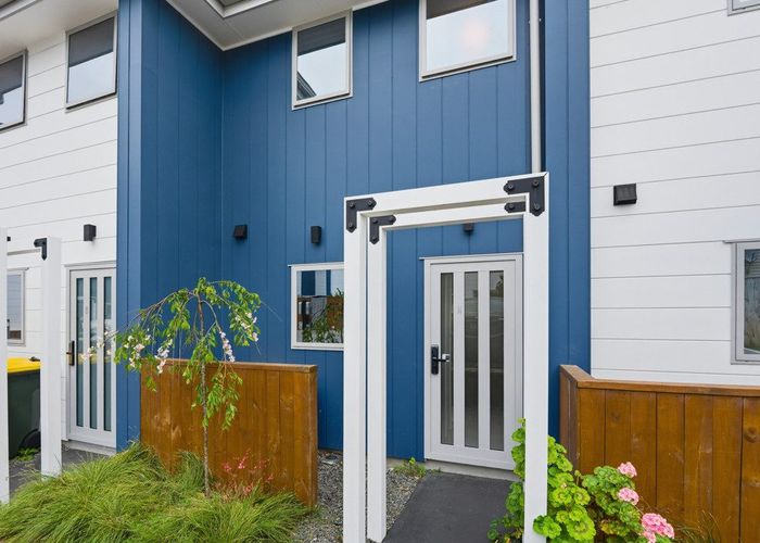  at 14/42 Kaikoura Street, Henderson, Waitakere City, Auckland