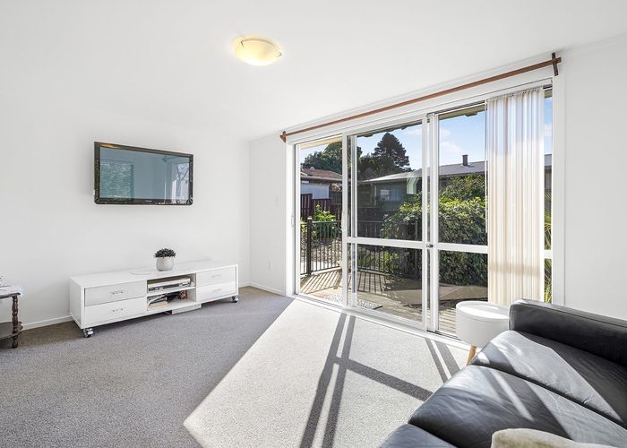  at 64 Hazelwood Avenue, Dinsdale, Hamilton, Waikato